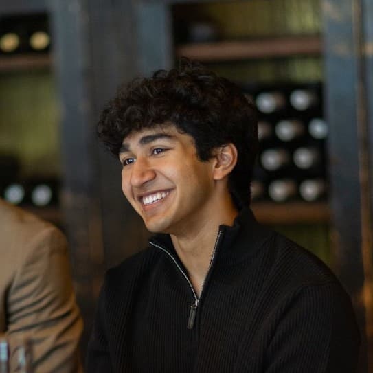 Arav Saksena, founder of CaseFrame and incoming McKinsey associate